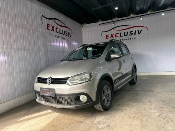 VOLKSWAGEN CROSSFOX 1.6 MI FLEX 8V 4P MANUAL VOLKSWAGEN CROSSFOX 1.6 MI FLEX 8V 4P MANUAL